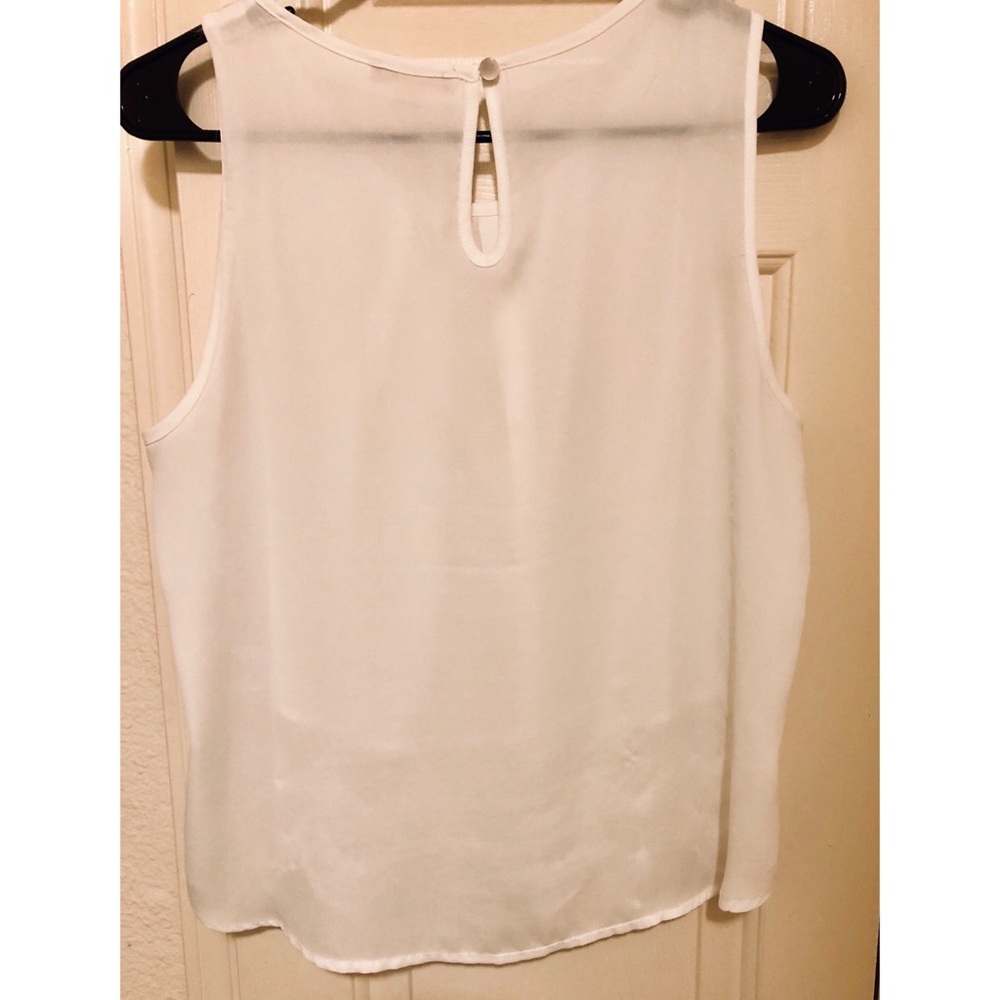 Top In White - Picture 3 of 3